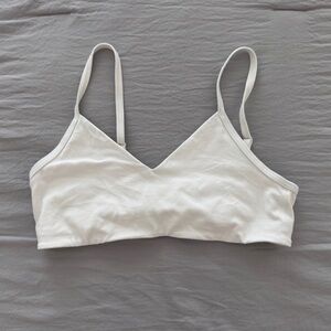 Aritzia Classic White Bralette. Barely worn!